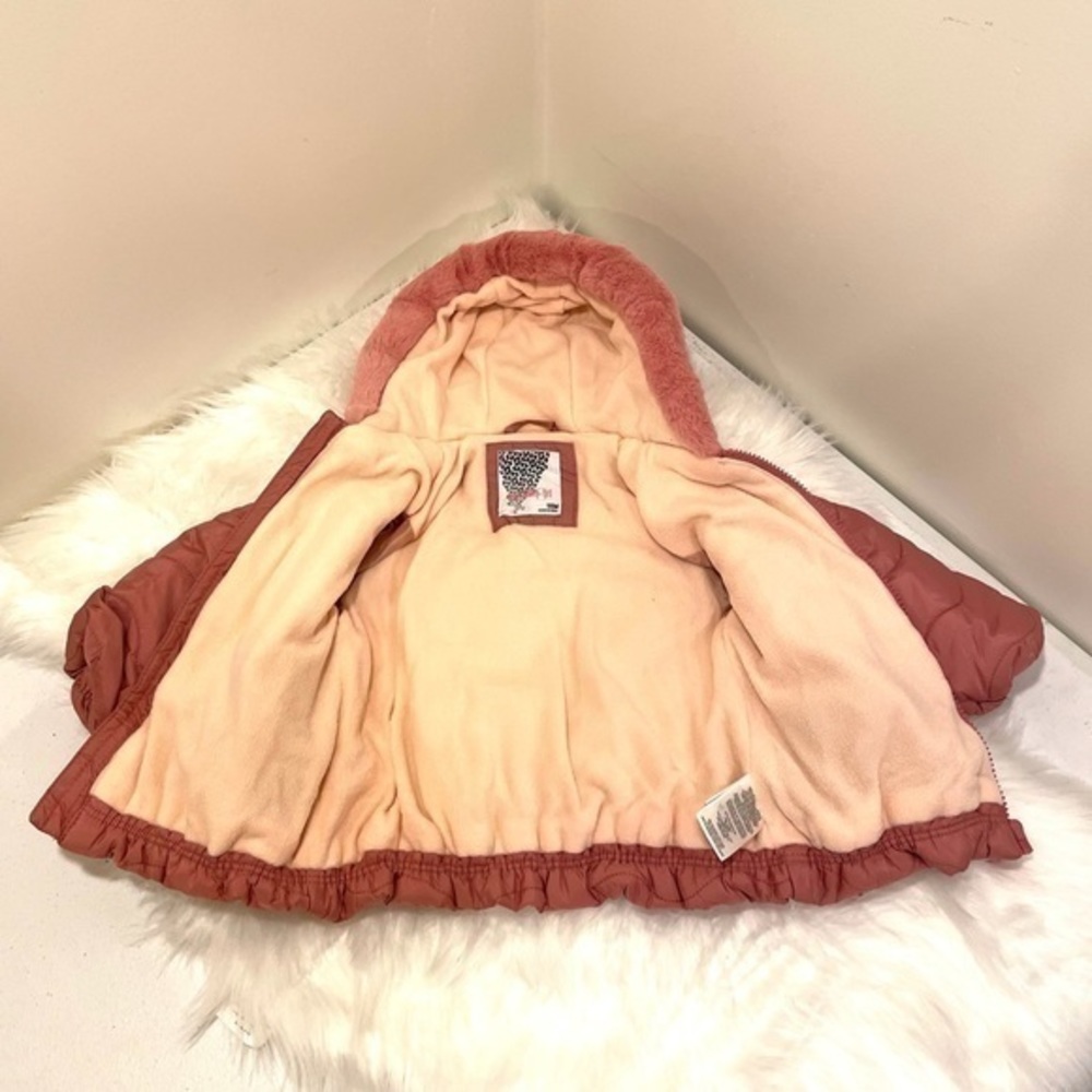 KENZIE | Faux Fur Trim Wave Puffer Jacket Size 18 mo - Picture 5 of 7